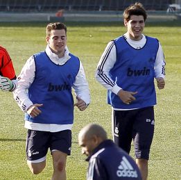 Toril espera contar con Morata y Nacho ante el Barcelona B Toril espera contar con Morata y Nacho ante el Barcelona B