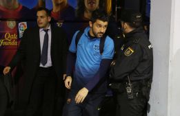 Arsenal y Villa aprietan para cerrar el traspaso Arsenal y Villa aprietan para cerrar el traspaso