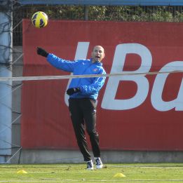Martin Petrov: "Tenemos equipo y jugadores para salvarnos" Martin Petrov: "Tenemos equipo y jugadores para salvarnos"