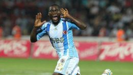 Llega cedido Bienvenu y Cirigliano está a punto Llega cedido Bienvenu y Cirigliano está a punto
