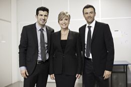 El Banco Sabadell ‘ficha’ a Luis Enrique y Figo para su campaña El Banco Sabadell ‘ficha’ a Luis Enrique y Figo para su campaña
