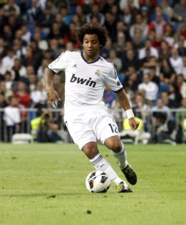 La afición quiere a Diego López y Marcelo en el once del Madrid La afición quiere a Diego López y Marcelo en el once del Madrid