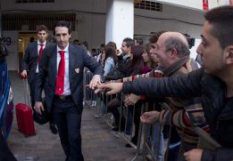 Emery: "Valoraré entre Julián y Beto, tienen toda la confianza" Emery: "Valoraré entre Julián y Beto, tienen toda la confianza"