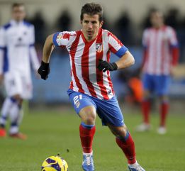 El Fenerbahçe anuncia acuerdo con Emre, pero no con el Atleti El Fenerbahçe anuncia acuerdo con Emre, pero no con el Atleti