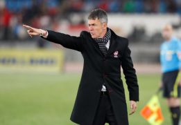 Alcaraz, nuevo técnico del Granada: Anquela, destituido Alcaraz, nuevo técnico del Granada: Anquela, destituido