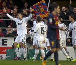 Álvaro Morata se asienta como el ariete que necesita el Castilla Álvaro Morata se asienta como el ariete que necesita el Castilla
