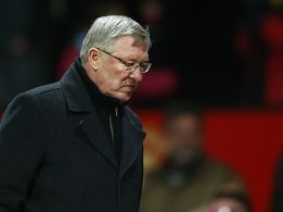 Ferguson se queja del estado del césped de Old Trafford Ferguson se queja del estado del césped de Old Trafford