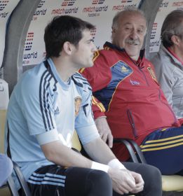 Vicente del Bosque le guarda el puesto a Iker Casillas Vicente del Bosque le guarda el puesto a Iker Casillas