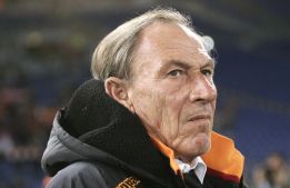 El Roma destituye a Zdenek Zeman, sustituto de Luis Enrique El Roma destituye a Zdenek Zeman, sustituto de Luis Enrique