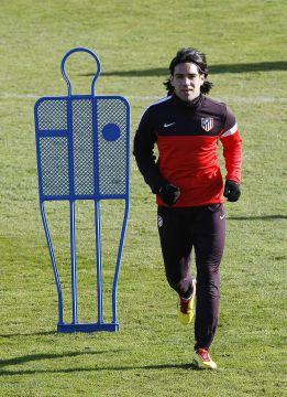 El Atlético se entrena con Falcao pero sin Courtois El Atlético se entrena con Falcao pero sin Courtois
