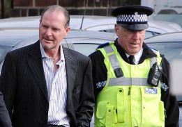 El agente de Gascoigne pide ayuda: "Su vida corre peligro" El agente de Gascoigne pide ayuda: "Su vida corre peligro"