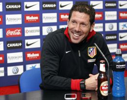 "Espero ante el Betis a un Atlético vivo que arranque bien" "Espero ante el Betis a un Atlético vivo que arranque bien"