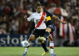 River convierte a Ponzio en su fetiche y le ofrece retirarse allí River convierte a Ponzio en su fetiche y le ofrece retirarse allí