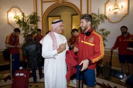 La Selección española puede recibir la visita de Raúl en Catar La Selección española puede recibir la visita de Raúl en Catar