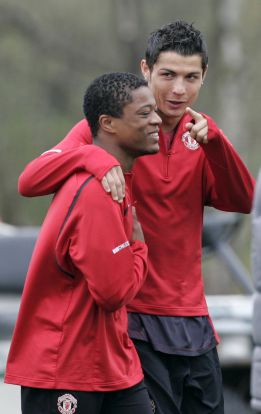 Evra: "Es mejor no enojar a Cristiano antes del partido" Evra: "Es mejor no enojar a Cristiano antes del partido"