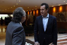 "Ni Higuaín ni Benzema son titulares y eso les incomoda" "Ni Higuaín ni Benzema son titulares y eso les incomoda"