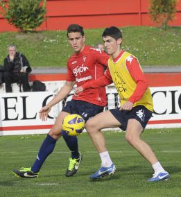 Madrid y Barcelona observaron a Borja contra el Racing Madrid y Barcelona observaron a Borja contra el Racing