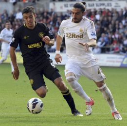 Chico Flores sufre una rotura de ligamentos en el tobillo derecho Chico Flores sufre una rotura de ligamentos en el tobillo derecho
