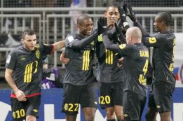 El Lyon tropieza con el Lille y da vía libre al Paris Saint Germain El Lyon tropieza con el Lille y da vía libre al Paris Saint Germain