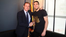 Pinto firma hasta junio de 2014: "Me quiero retirar a los 50" Pinto firma hasta junio de 2014: "Me quiero retirar a los 50"