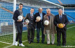 http://as01.epimg.net/futbol/imagenes/2013/02/11/primera/1360614379_230754_1360614594_noticia_normal.jpg
