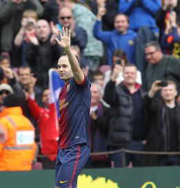 Iniesta, convencido de que Pep impondrá su estilo en el Bayern Iniesta, convencido de que Pep impondrá su estilo en el Bayern