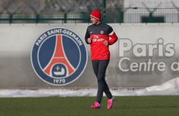 Beckham se entrena con el PSG entre un gran revuelo mediático Beckham se entrena con el PSG entre un gran revuelo mediático