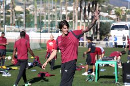 César Navas: "Marcar a Radamel Falcao es un reto bonito" César Navas: "Marcar a Radamel Falcao es un reto bonito"
