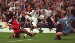 Anelka: con seis equipos distintos en la Champions Anelka: con seis equipos distintos en la Champions