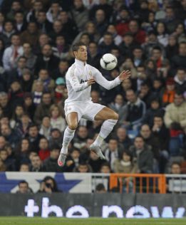 Cristiano Ronaldo se eleva más que la media de la NBA Cristiano Ronaldo se eleva más que la media de la NBA
