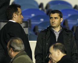 El agente de Valverde tantea el futuro social del Valencia El agente de Valverde tantea el futuro social del Valencia