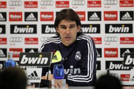Karanka señala a Paradas: "Más de lo mismo, no nos sorprende" Karanka señala a Paradas: "Más de lo mismo, no nos sorprende"