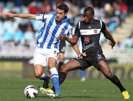 Real y Levante firman tablas con distinto sabor en Anoeta Real y Levante firman tablas con distinto sabor en Anoeta