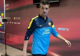 Villa pacta con Roura no viajar a Milán; Xavi vuelve al equipo Villa pacta con Roura no viajar a Milán; Xavi vuelve al equipo