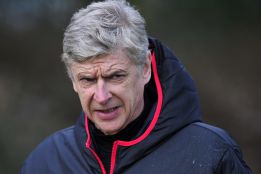 Wenger: "Las críticas al Arsenal en la Copa son inaceptables" Wenger: "Las críticas al Arsenal en la Copa son inaceptables"