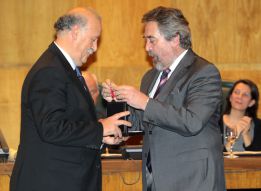 Vicente del Bosque, Medalla al Mérito Deportivo de Zaragoza Vicente del Bosque, Medalla al Mérito Deportivo de Zaragoza