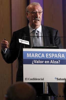 Del Bosque: "No creo que en el Madrid me echen de menos" Del Bosque: "No creo que en el Madrid me echen de menos"