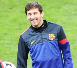 Messi aterroriza a los tifosi del Milán: "Es el mejor del mundo" Messi aterroriza a los tifosi del Milán: "Es el mejor del mundo"