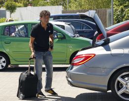 Luis Milla ficha por el Al Jazira Luis Milla ficha por el Al Jazira
