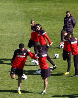 Diego Costa, en el gimnasio y el Atlético ya piensa en la Copa Diego Costa, en el gimnasio y el Atlético ya piensa en la Copa