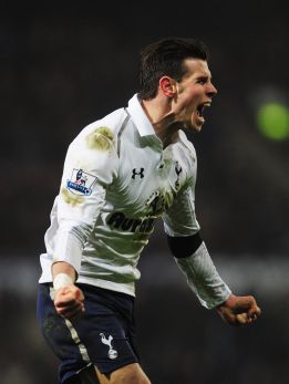Gareth Bale lleva al Tottenham a la tercera plaza con dos goles Gareth Bale lleva al Tottenham a la tercera plaza con dos goles