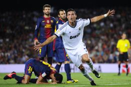 Cristiano asusta al Barcelona y Jordi Roura apunta al árbitro Cristiano asusta al Barcelona y Jordi Roura apunta al árbitro