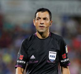 El Atlético se reencuentra con el árbitro Teixeira Vitienes I El Atlético se reencuentra con el árbitro Teixeira Vitienes I