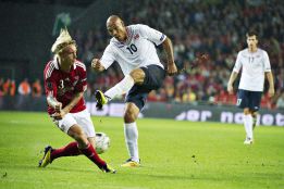 Carew no pasa los tests médicos y no jugará en el Inter de Milán Carew no pasa los tests médicos y no jugará en el Inter de Milán