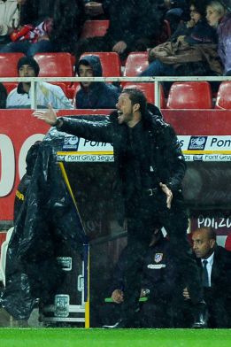 Simeone: "Hablar del Madrid sería faltar al respeto al Sevilla" Simeone: "Hablar del Madrid sería faltar al respeto al Sevilla"