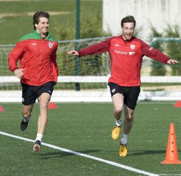 En Italia dicen que Amorebieta se irá a la Juve con Llorente En Italia dicen que Amorebieta se irá a la Juve con Llorente