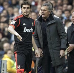 Los internautas creen que Mou mantendrá a Diego López