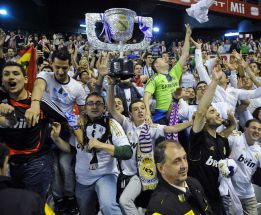 Encuentro de peñas del Real Madrid y del Athletic de Bilbao