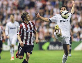 http://as01.epimg.net/futbol/imagenes/2013/04/14/primera/1365973179_690587_1365973240_noticia_normal.jpg