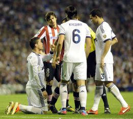 http://as01.epimg.net/futbol/imagenes/2013/04/15/primera/1365977568_058828_1365977685_noticia_normal.jpg